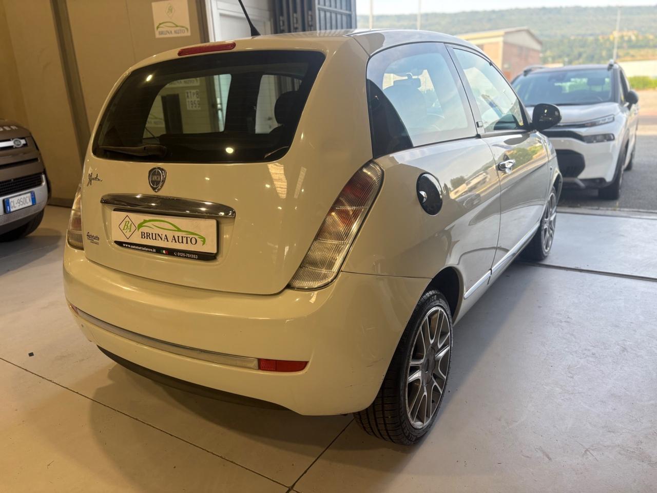 Lancia Ypsilon 1.2 69 CV Diva