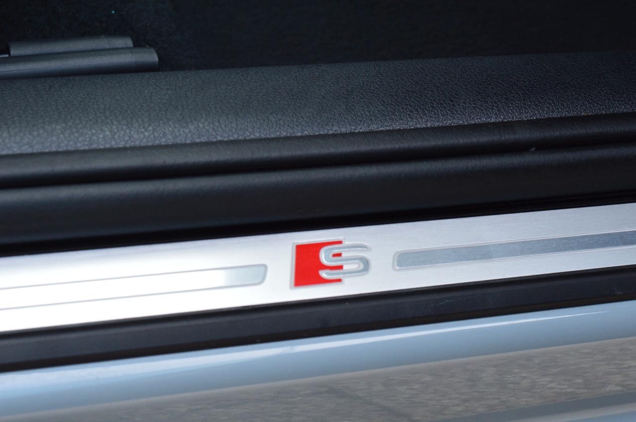 Audi Q2 35 TDI S tronic line Plus Edition