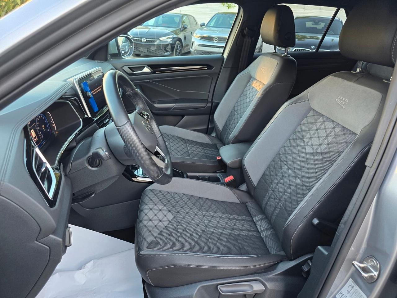 Volkswagen T-Roc 1.0 TSI R-Line 110 cv - 2022
