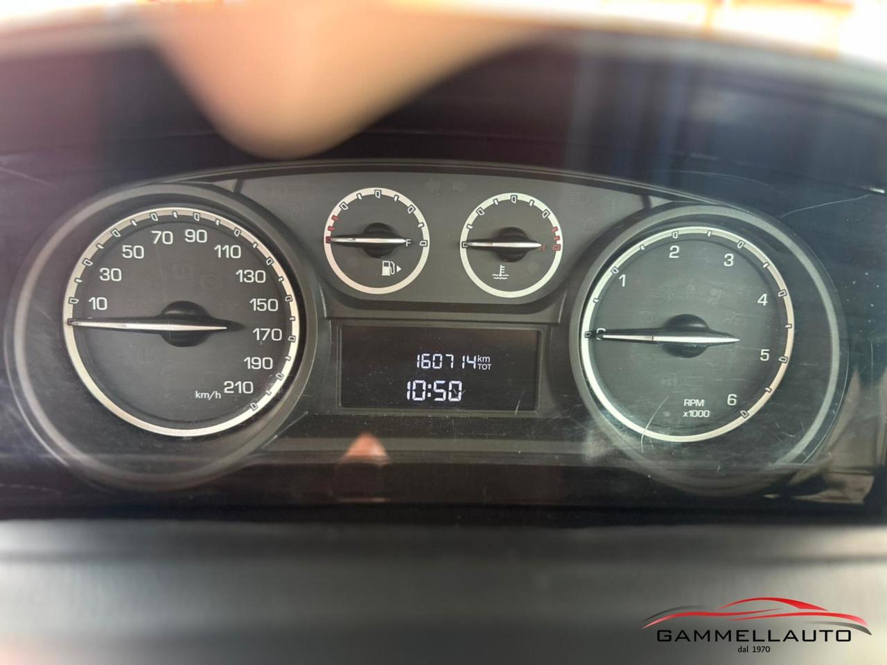 Lancia Ypsilon 1.3 MJT Silver 95CV