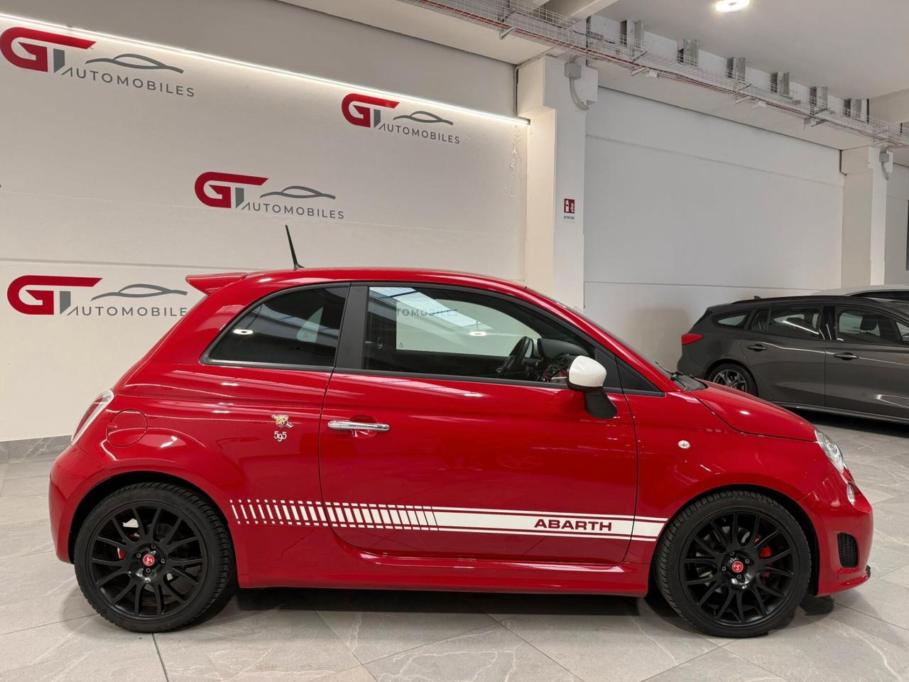 Abarth 595 1.4 Turbo T-Jet 140 CV Yamaha Factory Racing