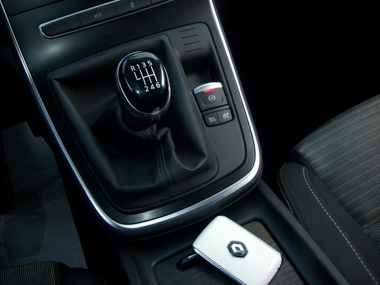 Renault Scenic 1.7 Blue dCi 120CV Sport Edition2