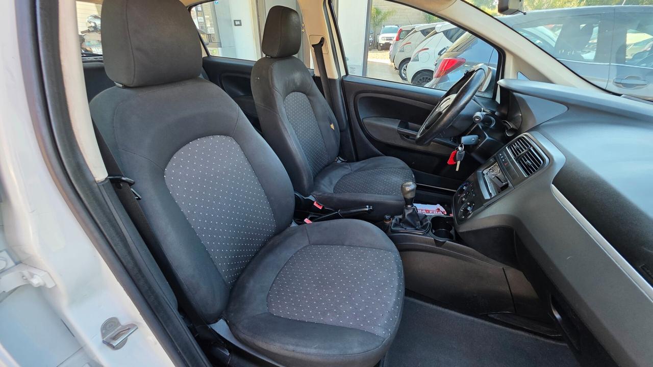 Fiat Grande Punto 1.3 MJT 75 CV 5