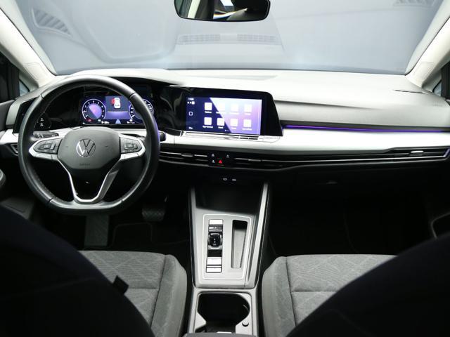 VOLKSWAGEN Golf 1.0 eTSI EVO DSG Life