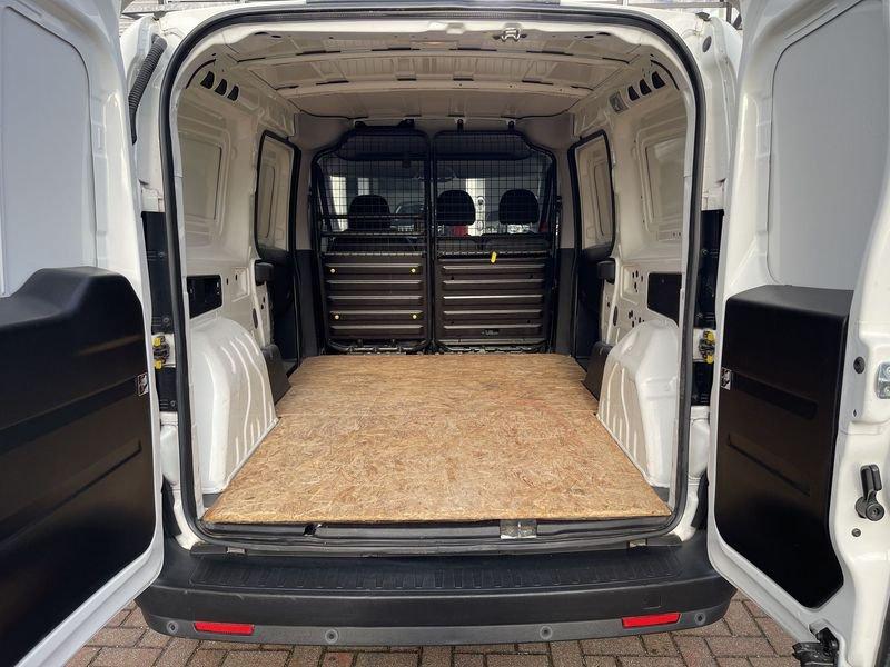 FIAT Doblò CARGO MAXI 1.6 M-jet 105CV SX 3 POSTI E6