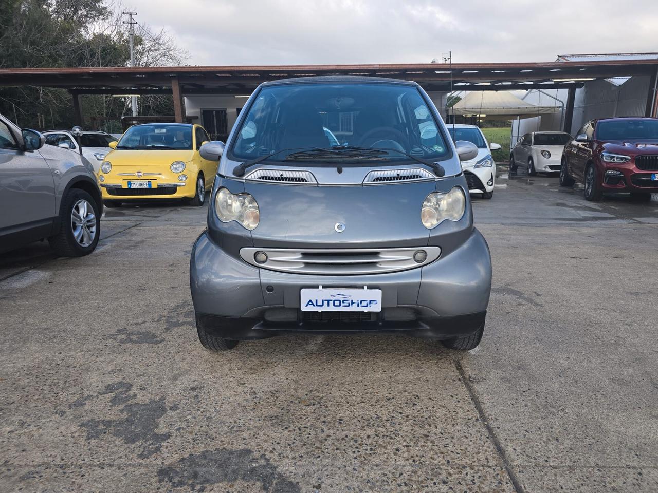 Smart 700 city-coupé pure (45 kW)