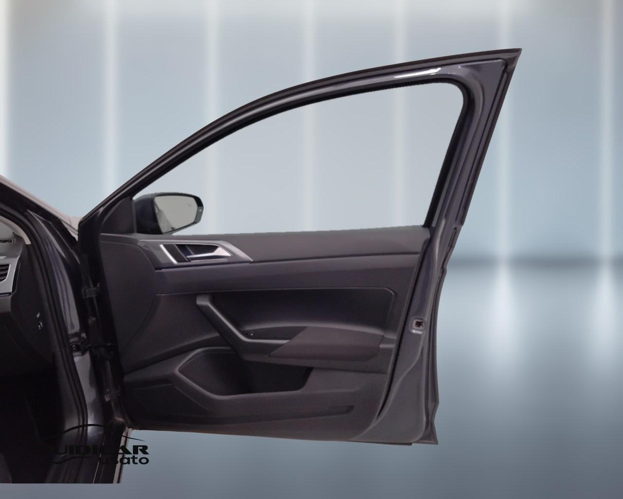 VOLKSWAGEN Polo VI 2022 - Polo 1.0 tsi Style 95cv