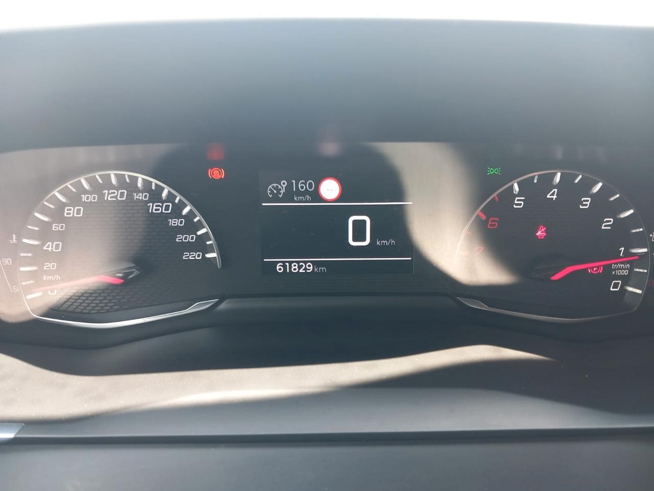 Peugeot 2008 PureTech 155 S&S EAT8 GT