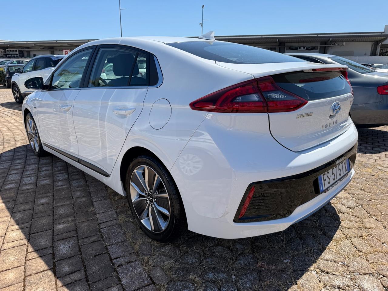 Hyundai Ioniq 1.6 Hybrid DCT Comfort