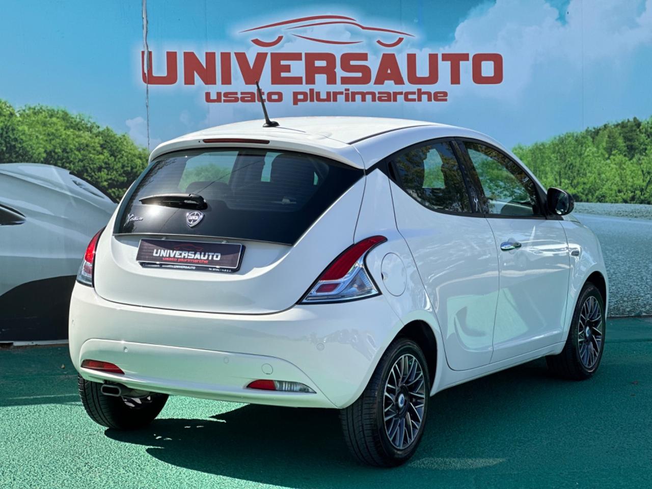 Lancia Ypsilon 1.3 MJT 95cv Gold 2016