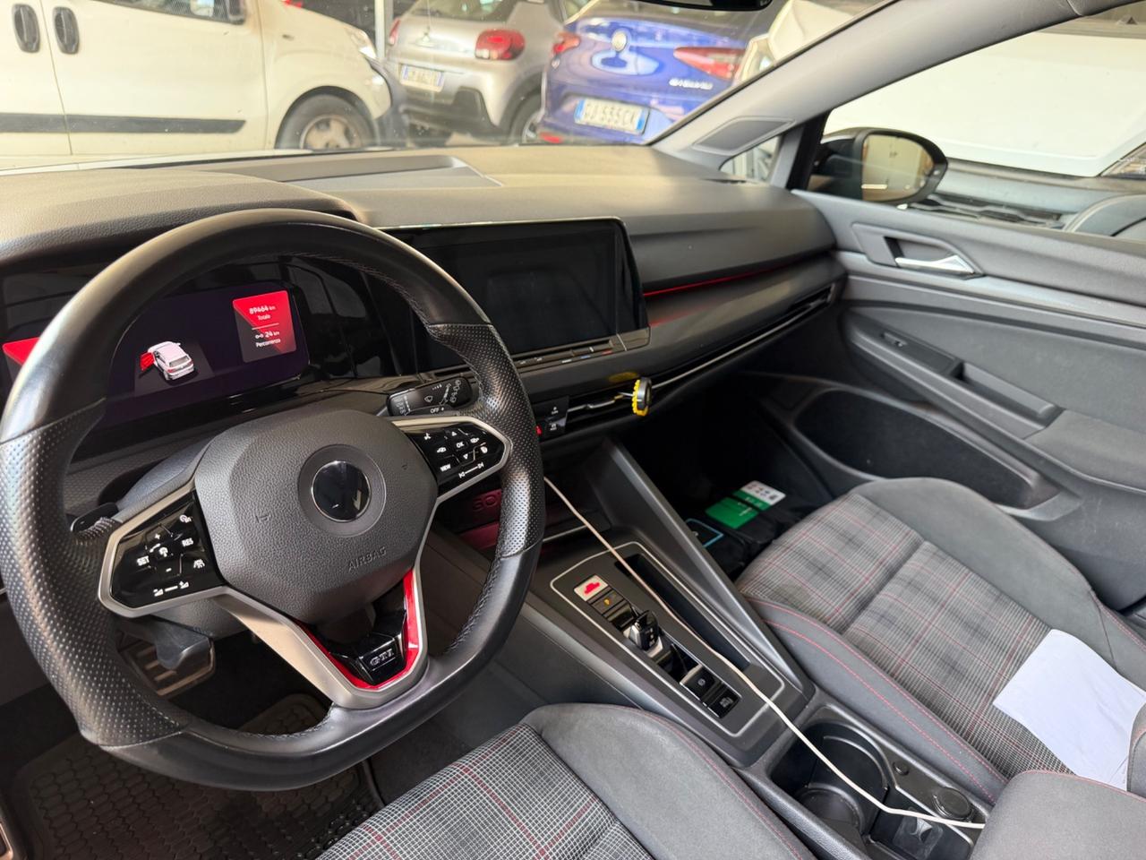 Volkswagen Golf GTI 2.0 TSI