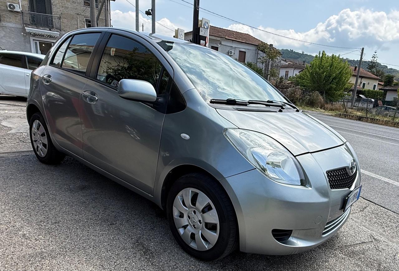 Toyota Yaris 5 Porte Yaris 5p 1.0 Sol