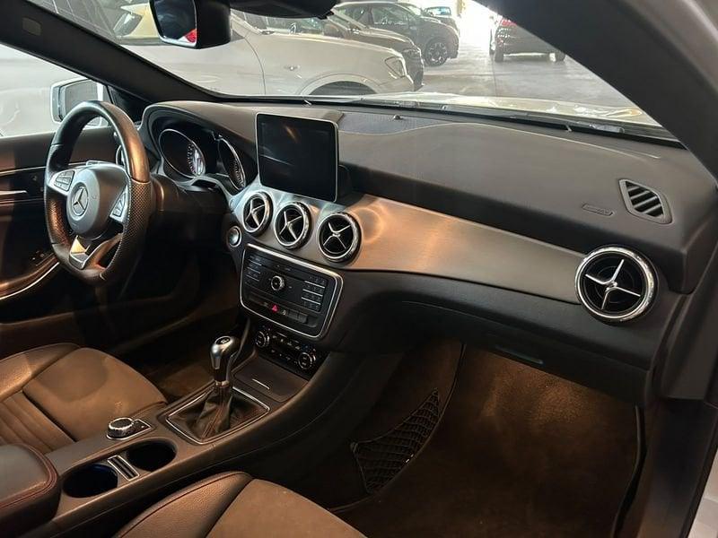 Mercedes-Benz GLA GLA 200 Premium