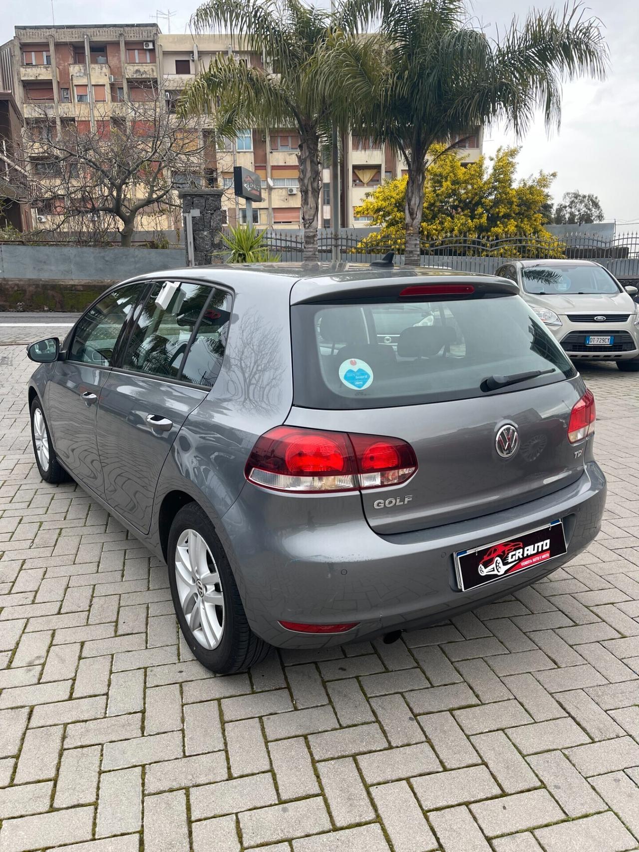 Volkswagen Golf 1.6 TDI 105cv