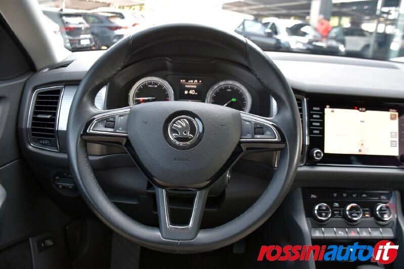SKODA KODIAQ 2.0 TDI 150 CV DSG EXECUTIVE 5 PORTI + REARVIEW