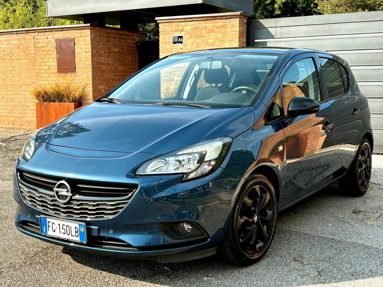OPEL CORSA 1.4 benzina- 98000km- COSMO-2017