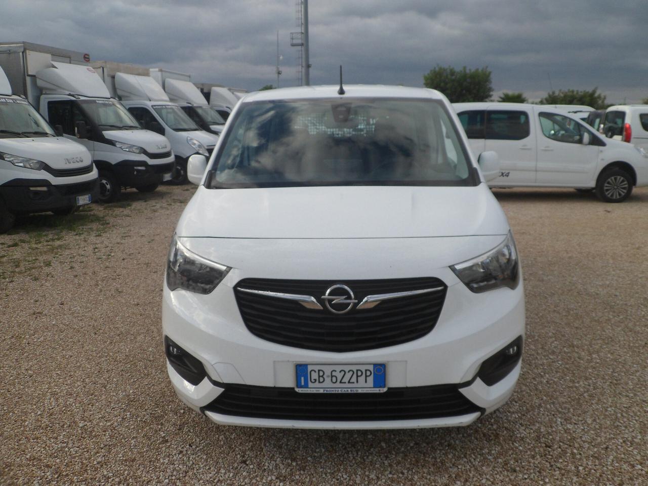 Opel Combo 5 posti autocarro