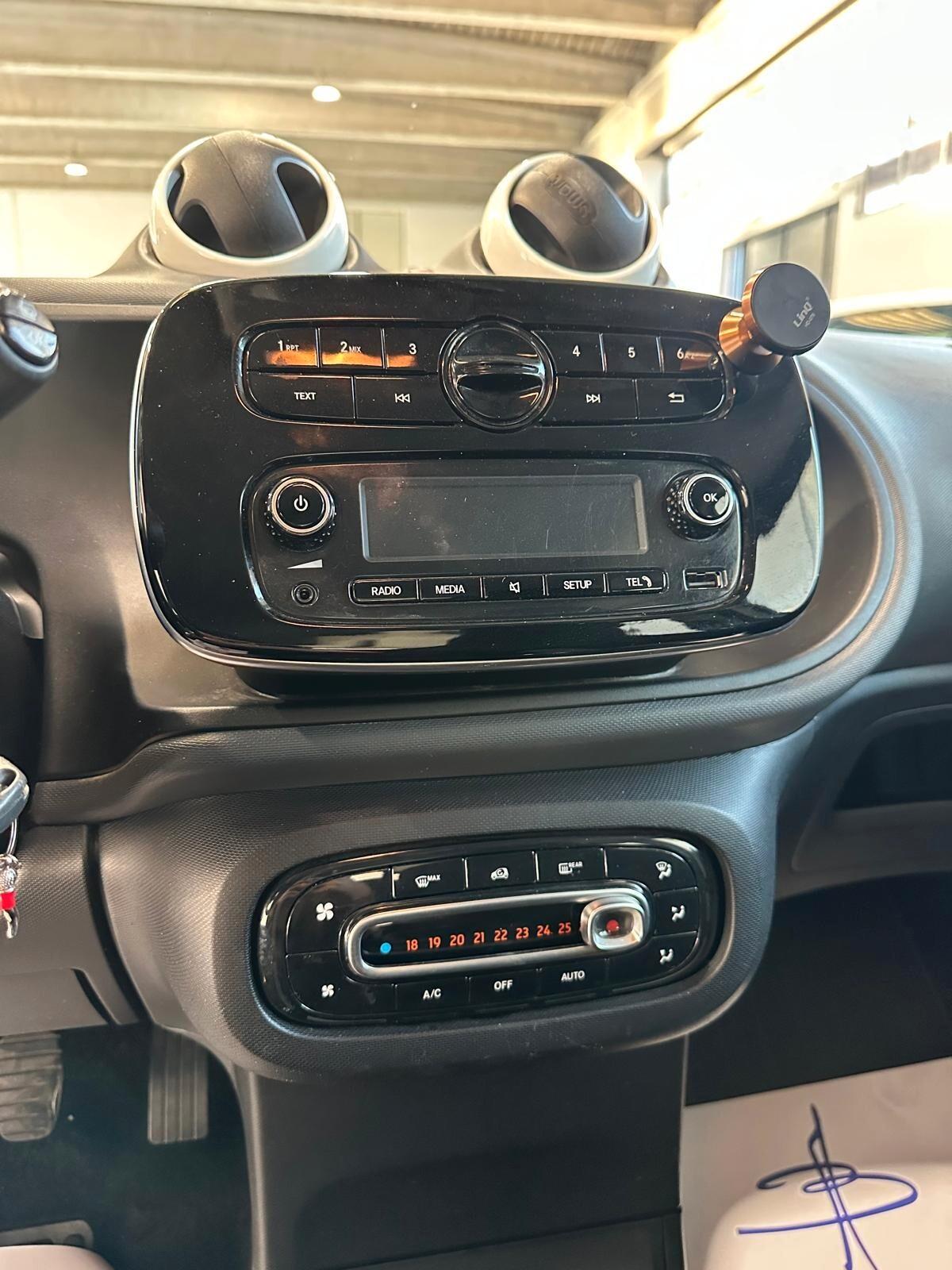 Smart ForFour 70 1.0 Youngster