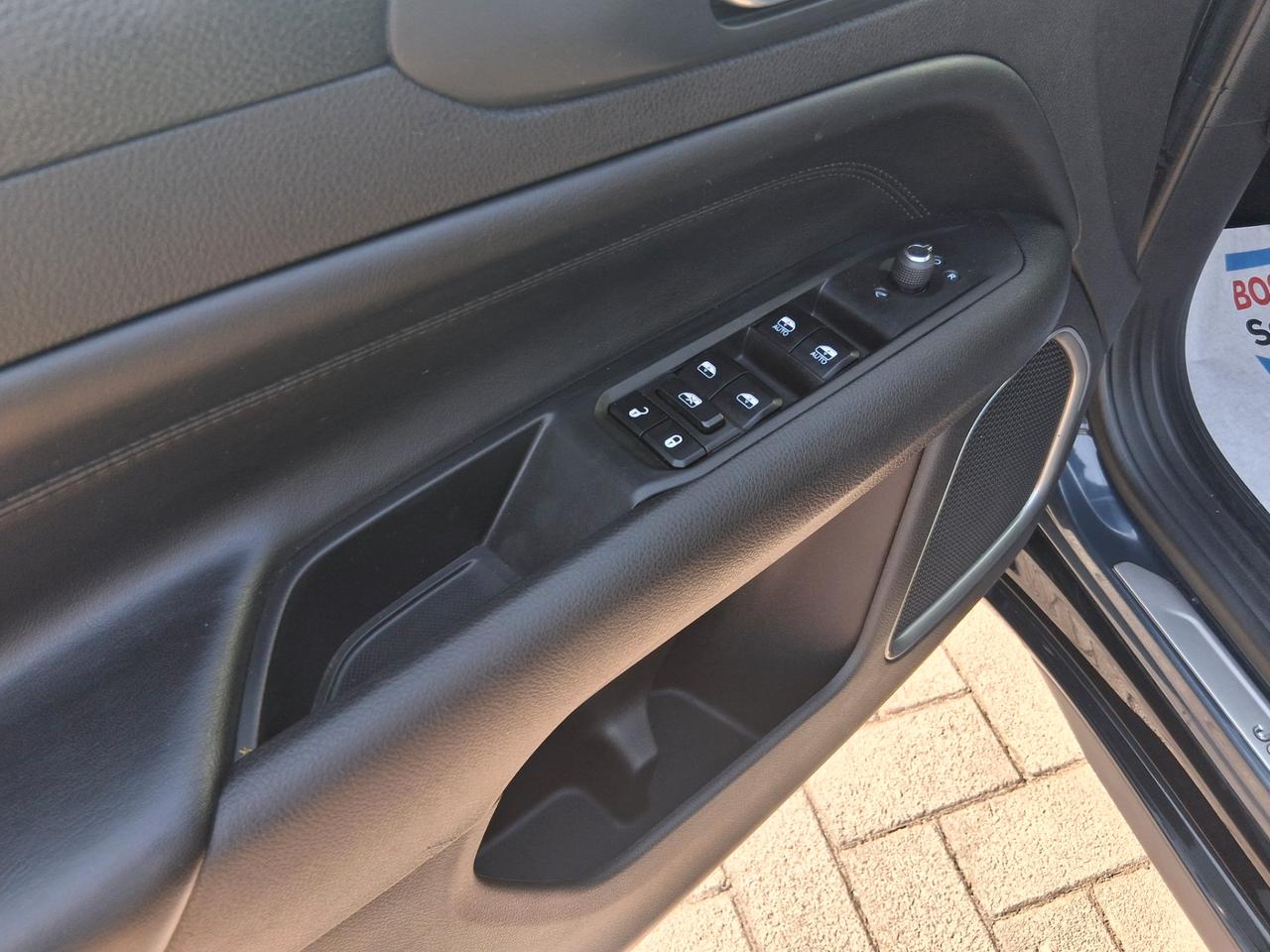 Jeep Compass 1.3 turbo t4 phev S 4xe auto