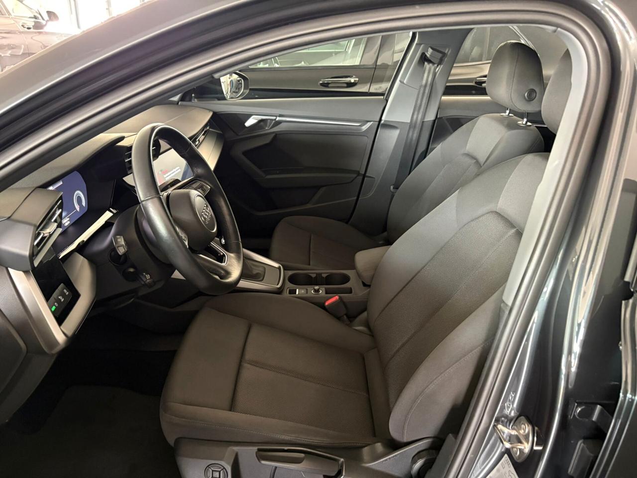 Audi A3 SPB 30 TDI Business Advanced