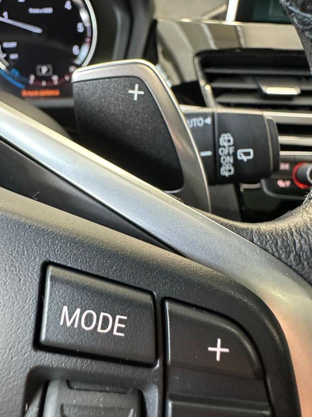 BMW X1 sDrive18d xLine Auto - 19" - Tetto - Navi-Head Up