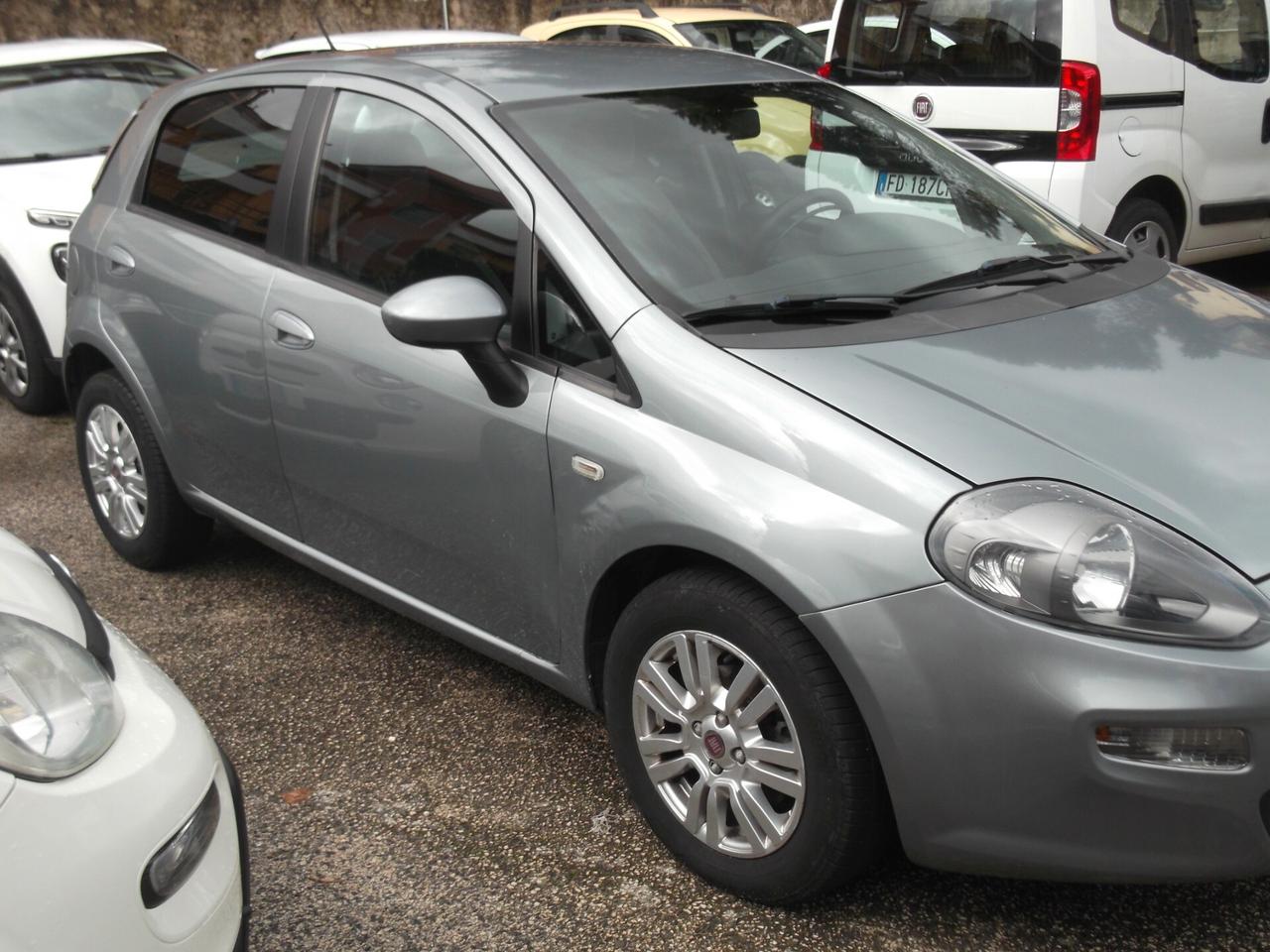 Fiat Punto Evo 1.4 5 porte S&S Dynamic Automatica con o senza comandi per disabili - 28