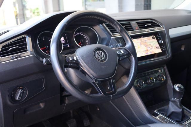 VOLKSWAGEN Tiguan 2.0 TDI SCR 4MOTION Navi RADAR ACC App Connect E6D