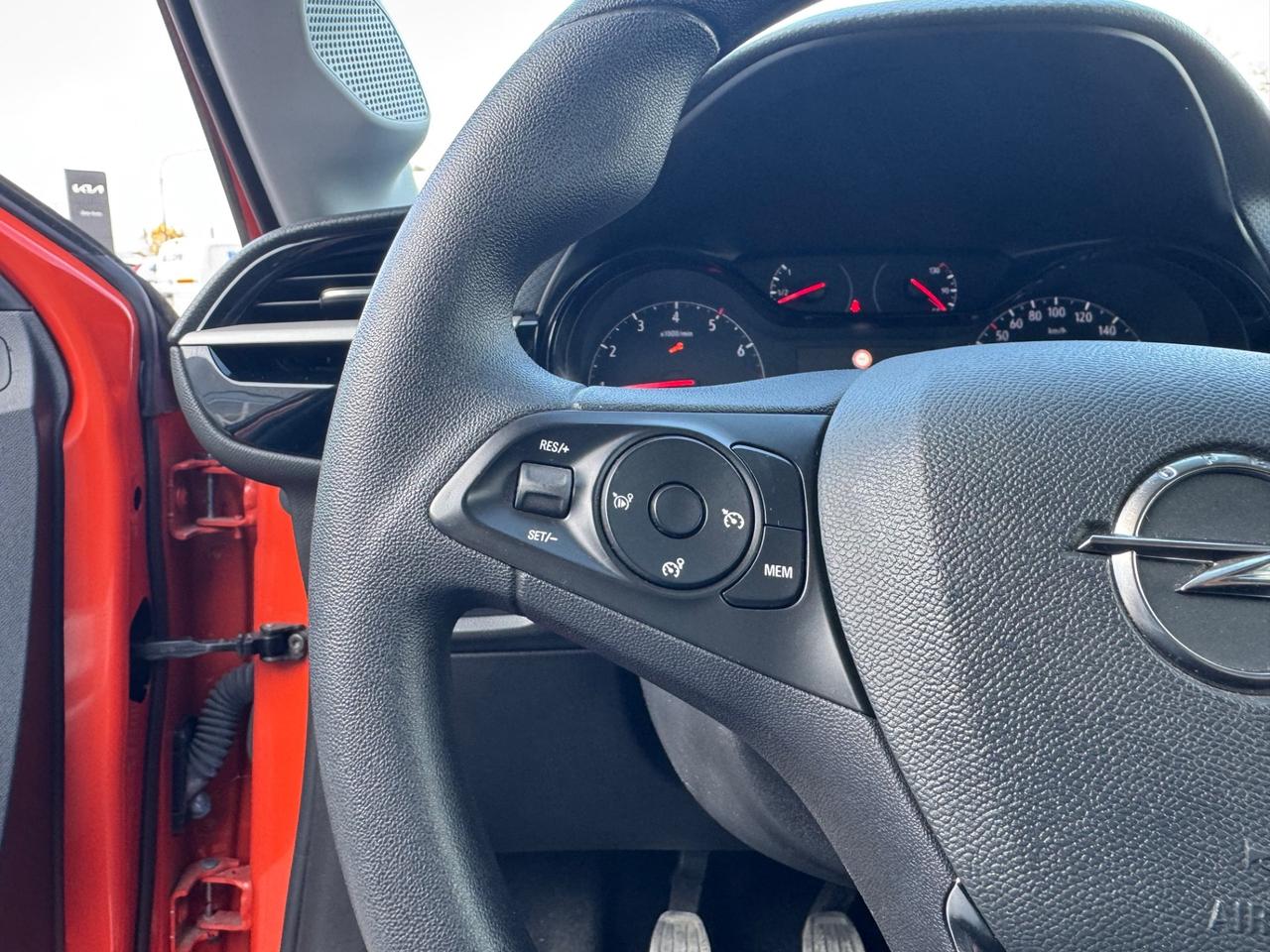 Opel Corsa 1.2 Design & Tech Bi-Color Neopatentati