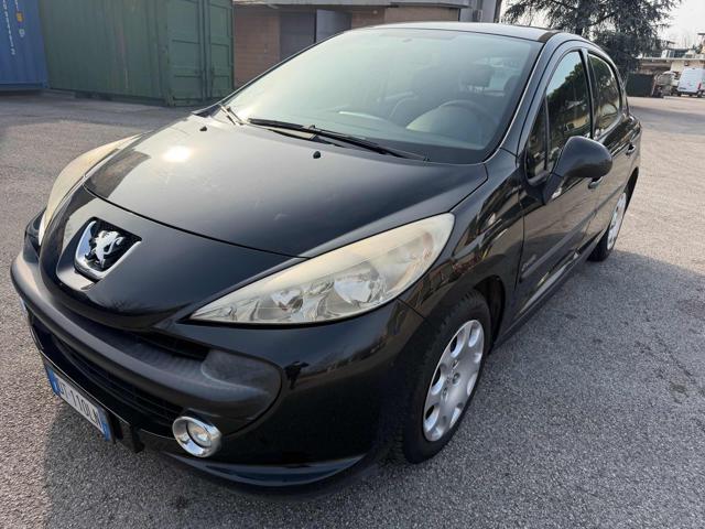 PEUGEOT 207 1.4 8V 75CV 5p.senza nessun lavoro da fare