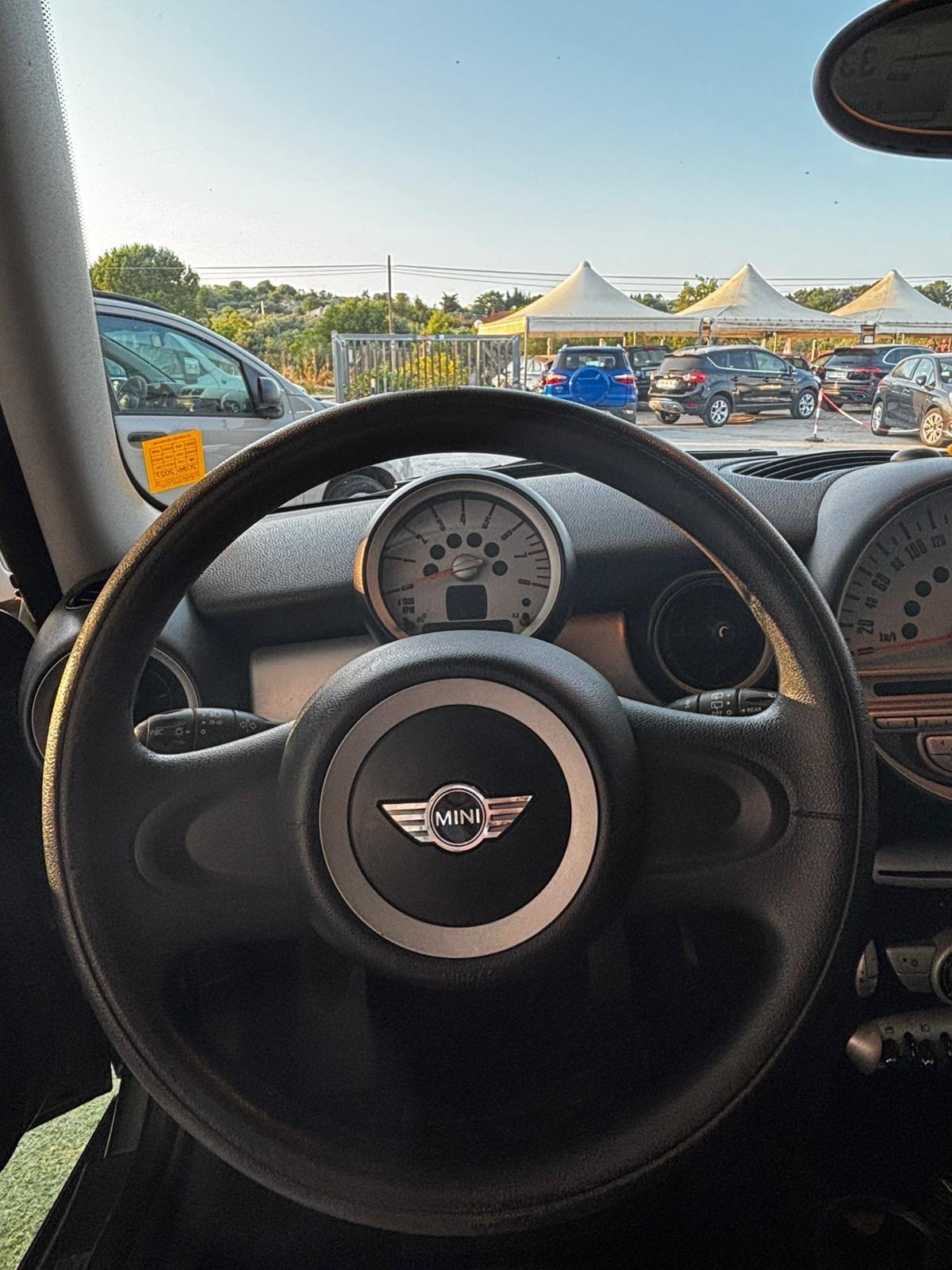 Mini Mini COOPER ONE 3a serie (R56) 1.4 BENZINA 16V Ray75CV