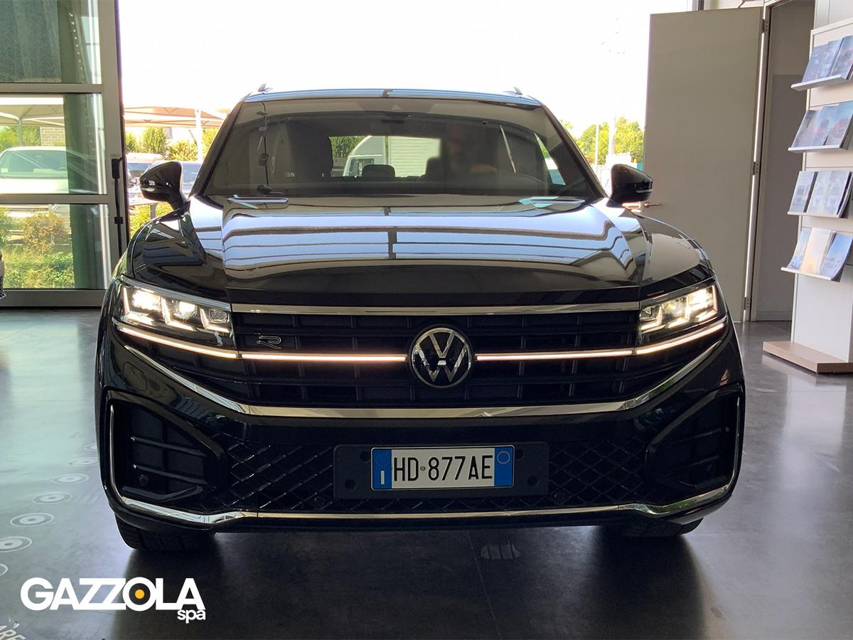 Volkswagen Touareg 3.0 V6 tdi scr R-Line 231cv auto