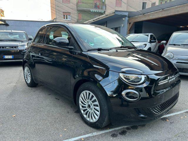 FIAT 500e Action Berlina 23,65 kWh