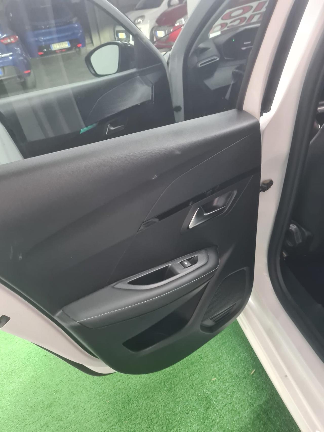 Peugeot 208 PureTech 130 Stop&Start EAT8 5 porte GT Pack