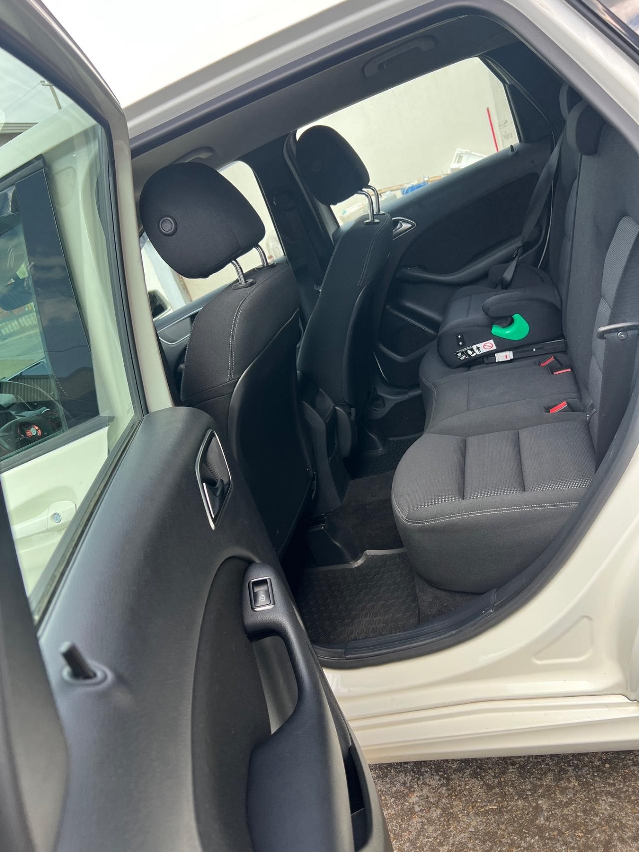 Mercedes-benz B 160 BlueEFFICIENCY Premium