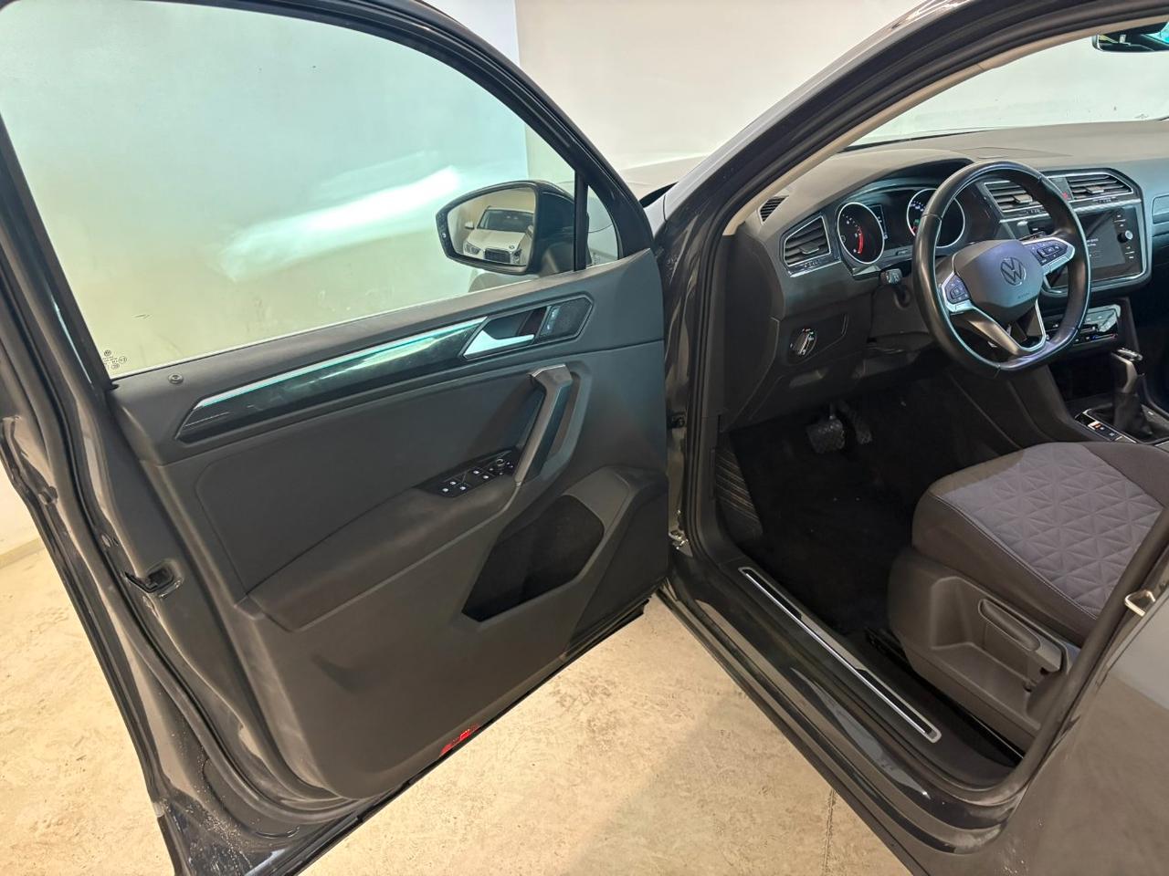 Volkswagen Tiguan 2.0 tdi Life 150cv dsg
