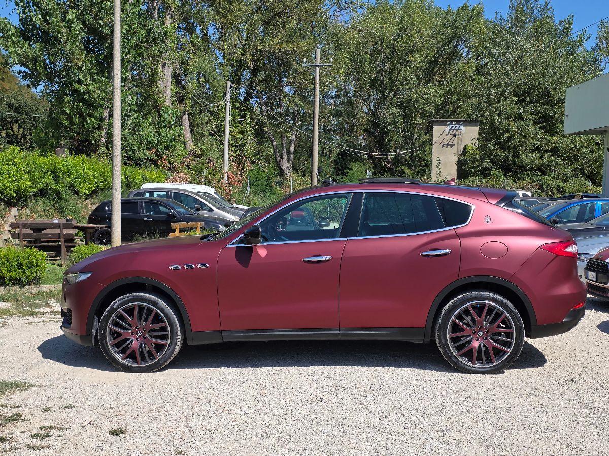 MASERATI LEVANTE 3.0 Diesel 275 CV Q4 Granlusso
