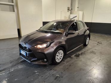 Toyota Yaris 1.5 Hybrid Business