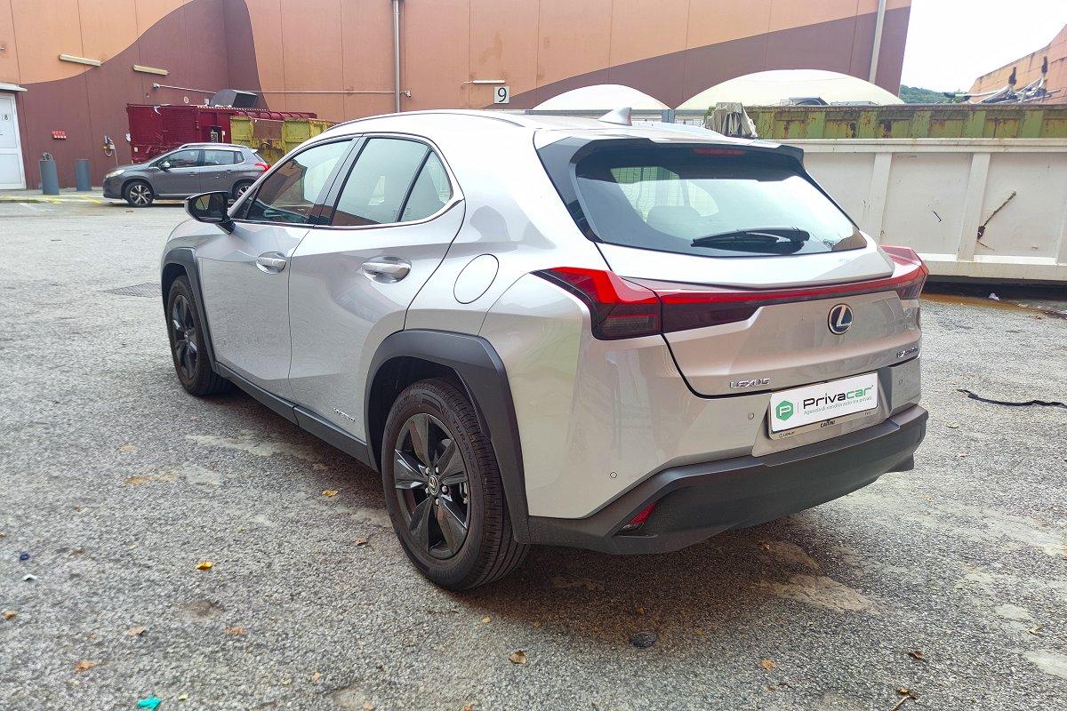 LEXUS UX Hybrid Executive