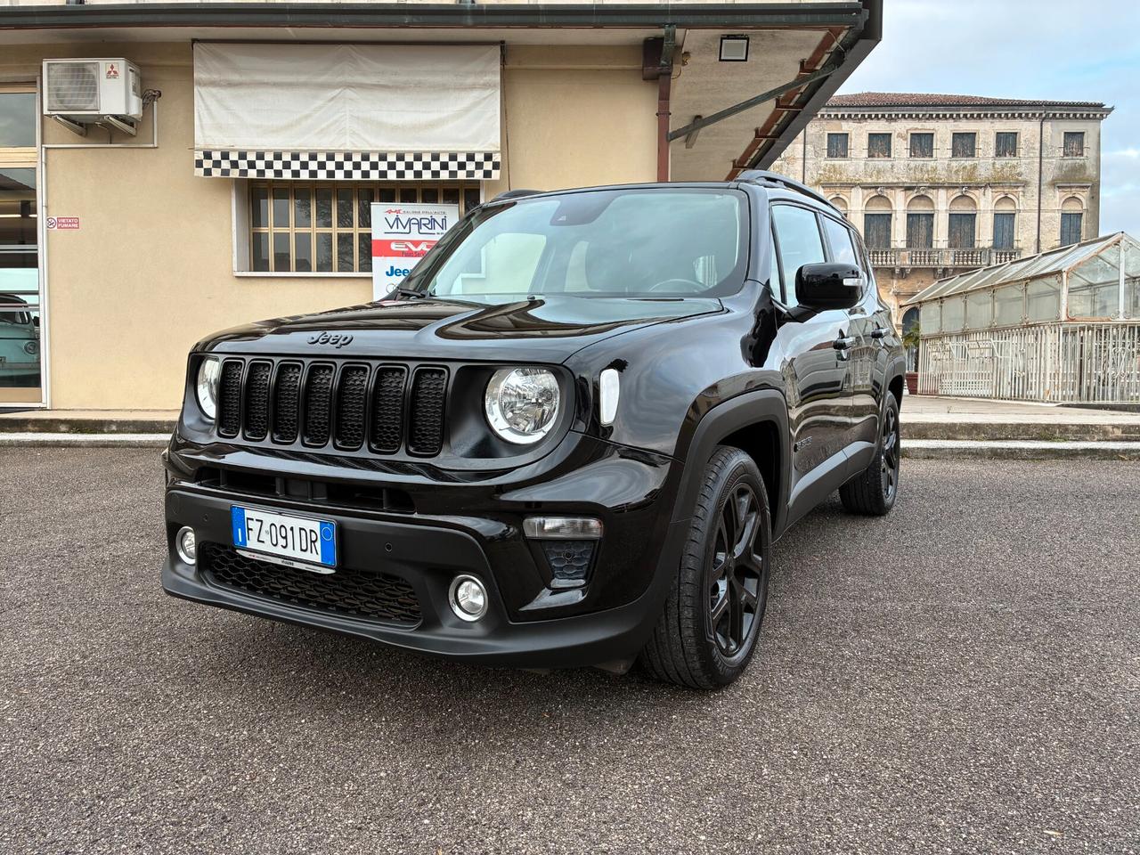 Jeep Renegade 1.6 Mjt DDCT 120 CV Night Eagle