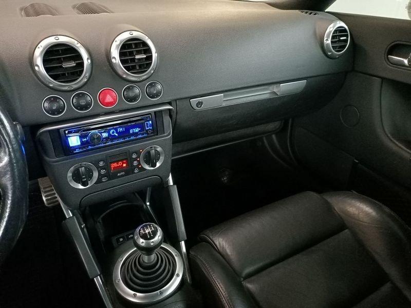 Audi TT Coupé 1.8 T 20V/179 CV cat