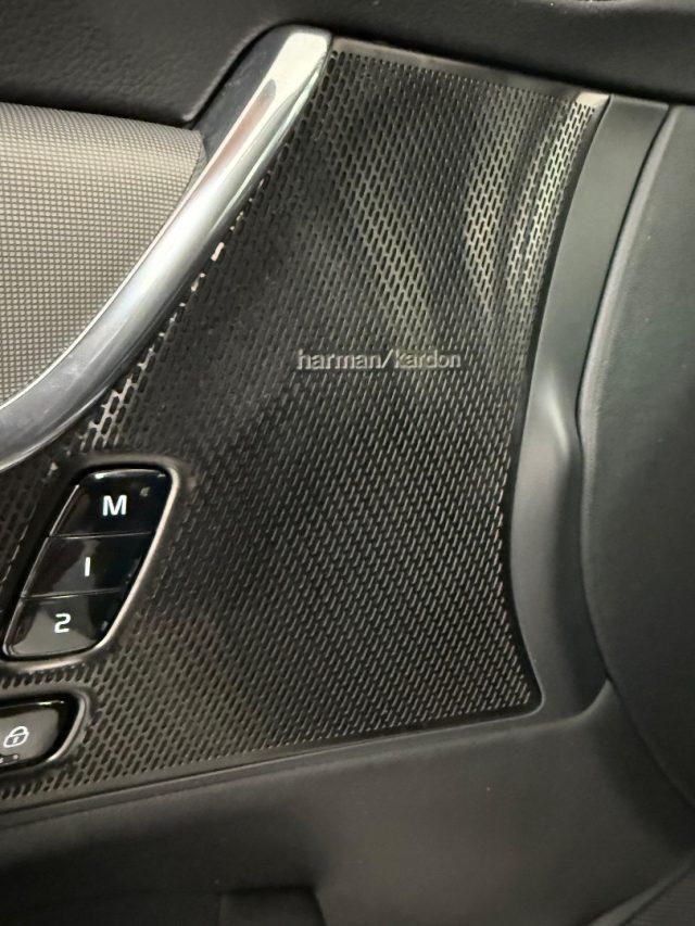 VOLVO V90 Cross Country B4 (d) AWD automatico " IVA ESPOSTA "