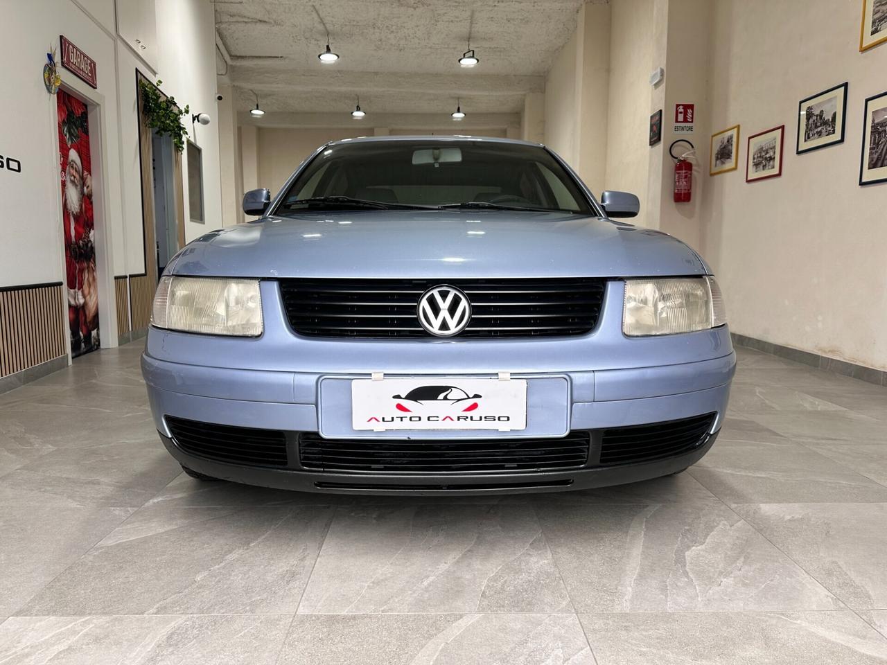 Volkswagen Passat 1.9 TDI 115cv UNICO PROP. - PERF
