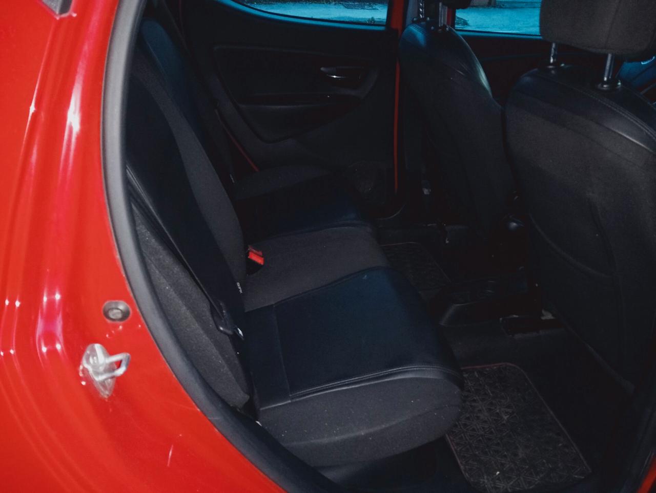 Lancia Ypsilon 1.3 MJT 16V 95 CV 5 porte S&S Platinum