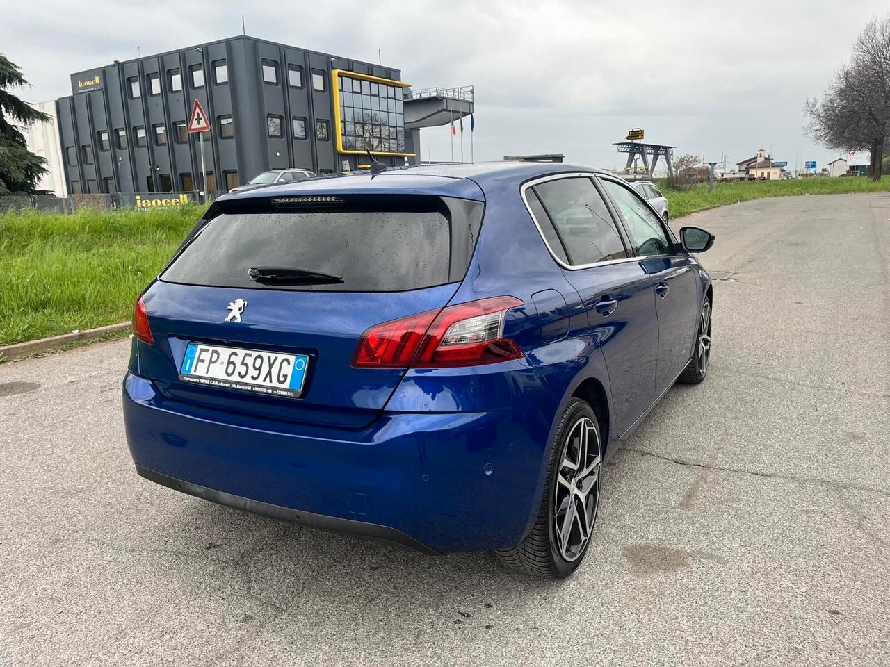 Peugeot 308 BlueHDi 120 S&S Allure