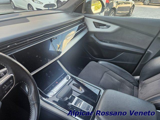AUDI Q8 50 TDI 286 CV quattro tiptronic S line