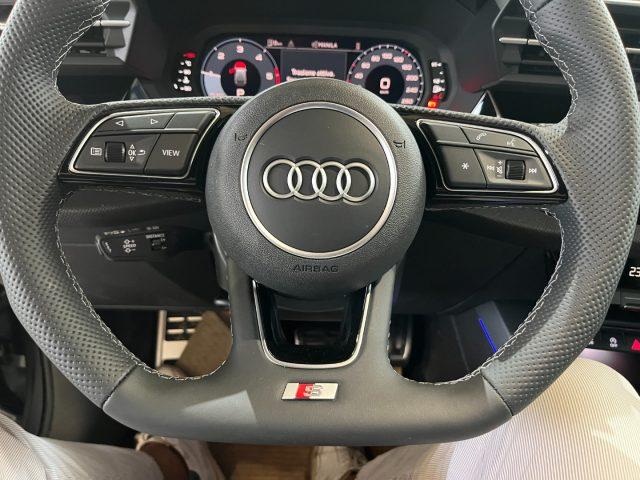 AUDI A3 SPB 35TDI Stronic S line"18 Sline/Matrix/Telec/Key