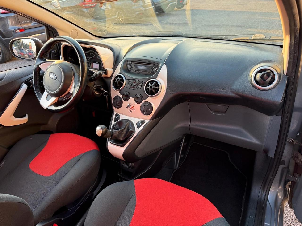 Ford Ka 1.2 8V 69CV Titanium