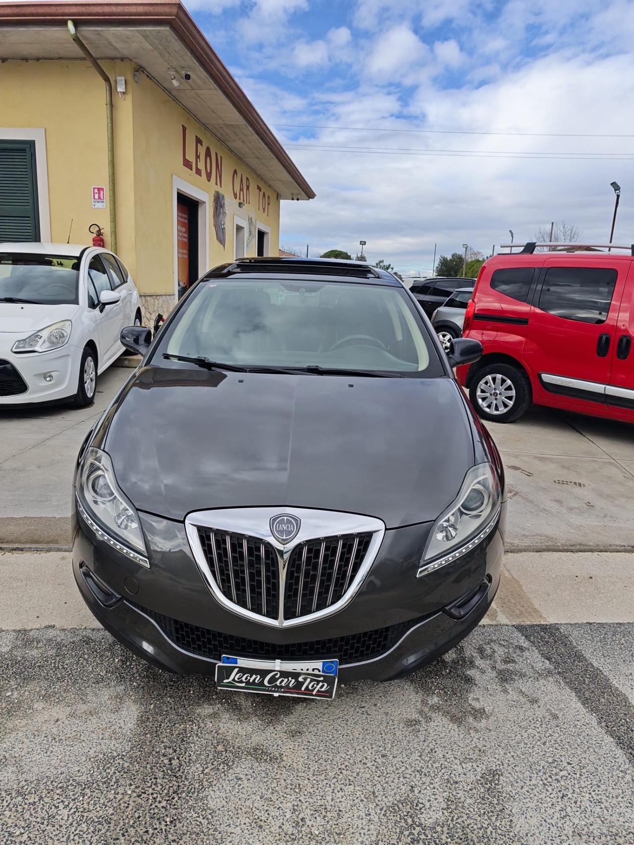 Lancia Delta 1.6 MJT cambio automatico tetto apribile full