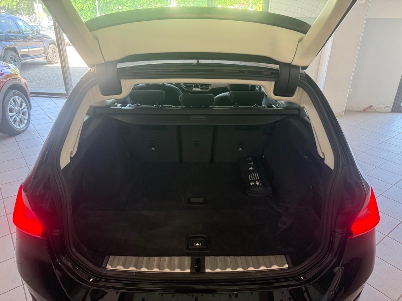 Bmw 318 318d 48V Touring Business Advantage