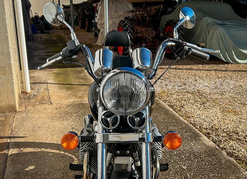 Moto Guzzi Nevada 750
